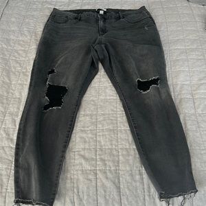 Refuge Plus 22 Black Gray Distressed Skinny Jeans